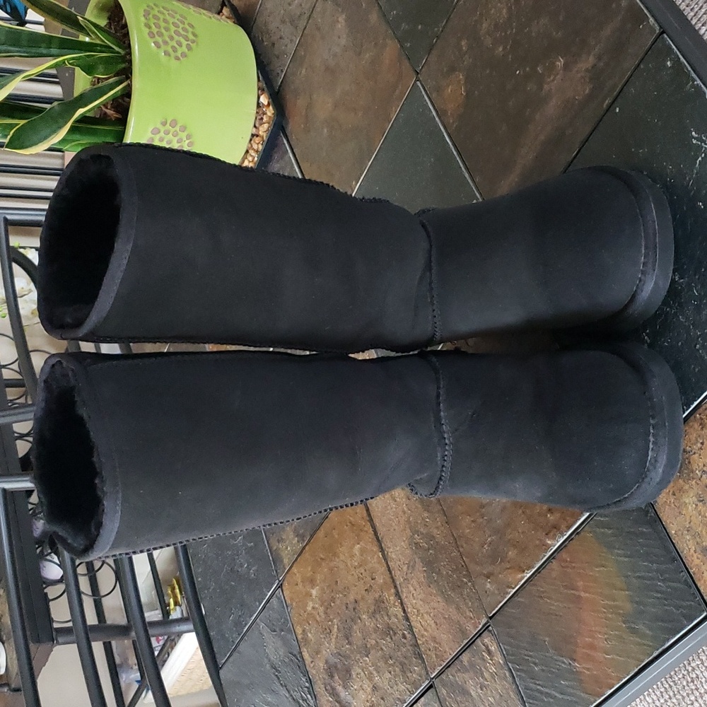 UGG Australia Classic Tall Boots Black Genuine Leather Suede Shearling Womens 9